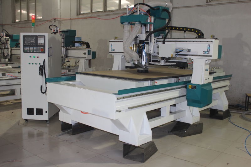 高配板式下料機